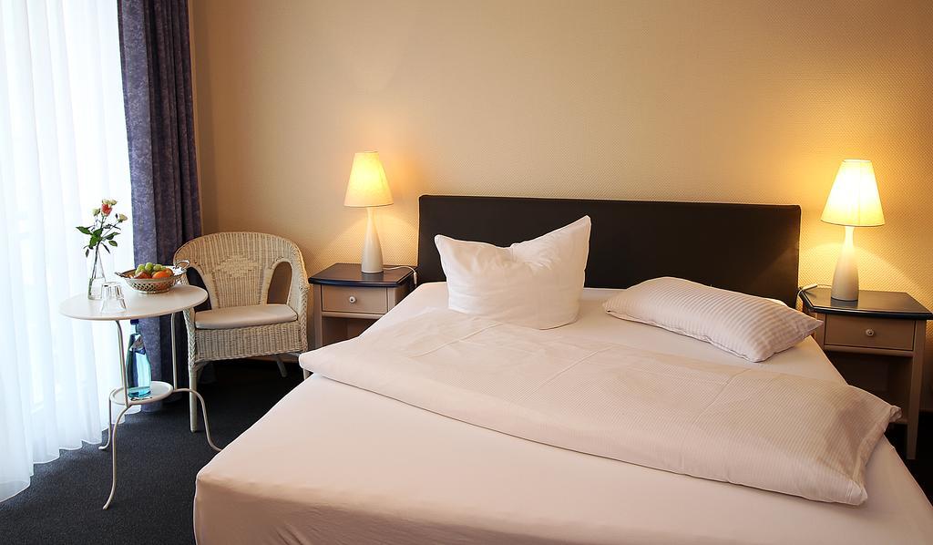 Hotel Lindemann Bad Nauheim Extérieur photo